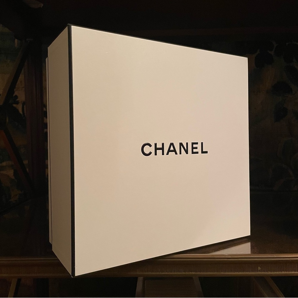 Chanel Box